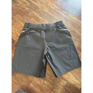 HYLETE Mens L Black Above Knee Athletic Training Shorts GUC